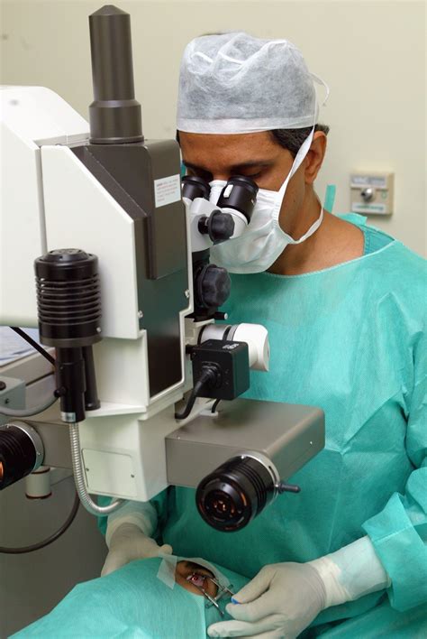 Rio tem 26 mil pessoas na fila para consulta com oftalmologista ou cirurgia nos olhos | Ancelmo