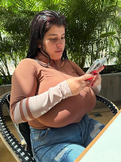 2Busty2Hide.com - 2 Busty 2 Hide