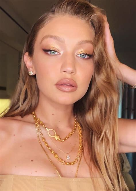 What do you think of No Cupid's Bow Lips trend? - GirlsAskGuys
