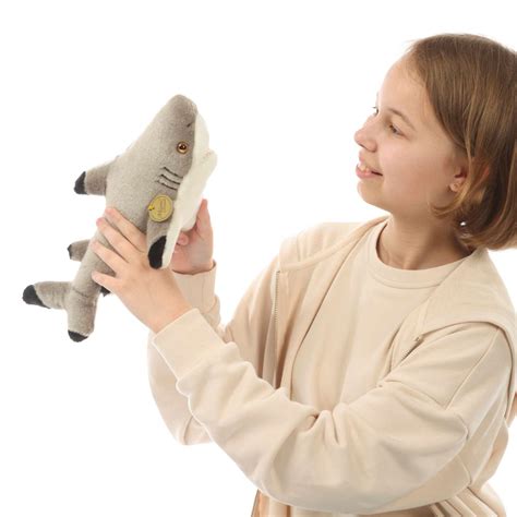 Игрушка мягкая Aurora Акула 191483A купить по цене 499 ₽ в интернет ...