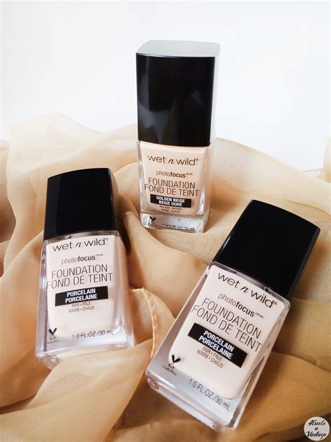 Review Wet n Wild Base Photofocus