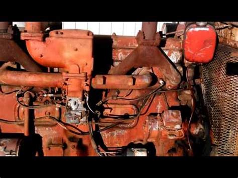 International UD-18 warmed up - YouTube
