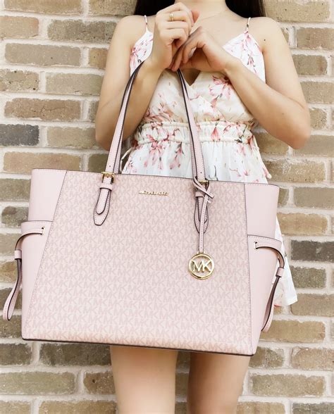 michael kors bags pink and white 1