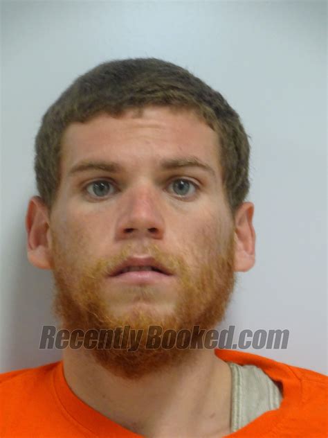 Recent Booking / Mugshot for THOMAS WILLIAM HANOVER in Lake County