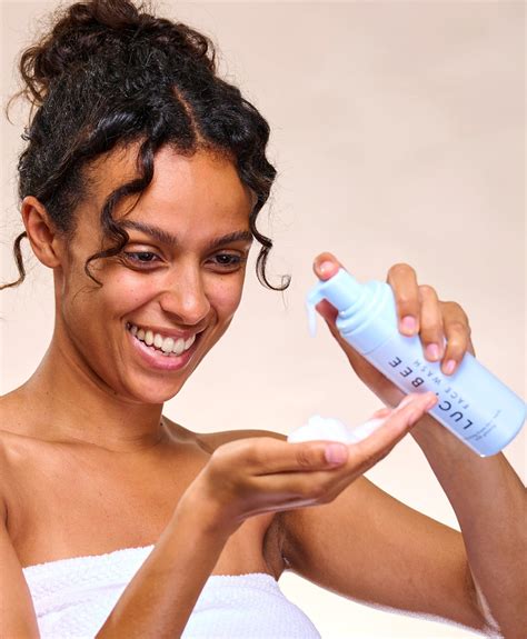 best face wash cleanser for oily skin 4