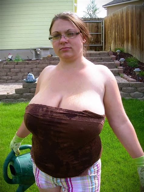 amazing woman  pics rhugegilfjuggs