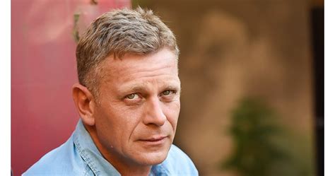 Гладни в "Откраднат живот"