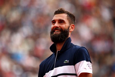 WATCH: Benoit Paire catches ball in the frame of his racquet, somehow ...