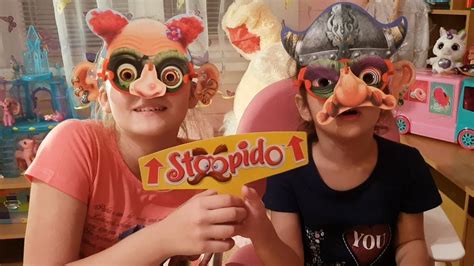 Играем в Ступидо(Stoopido) - YouTube