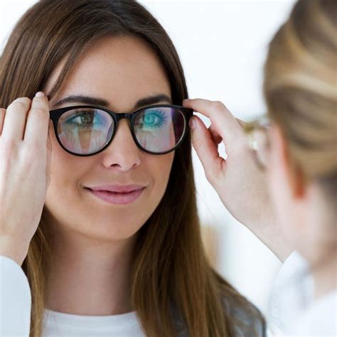 Hipermetropi Nedir? Tedavisi Nasıl Yap
