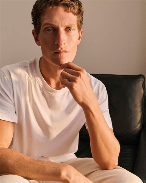 Shoppers are reacting to how cjbanks is changing its classic style 22