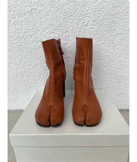 MAISON MARGIELA Коричневые кожаные ботильоны для женщин – купить в ...