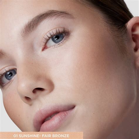 Laura Mercier Bronzer-Infused Tinted Moisturizer