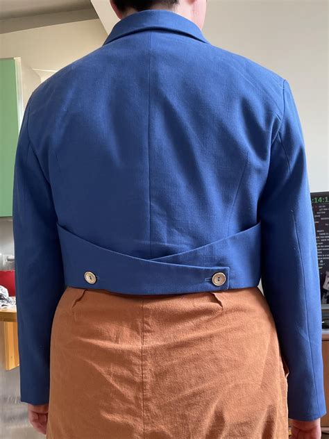 Seeking fitting help: Vikisews Nancy Blazer : r/sewing