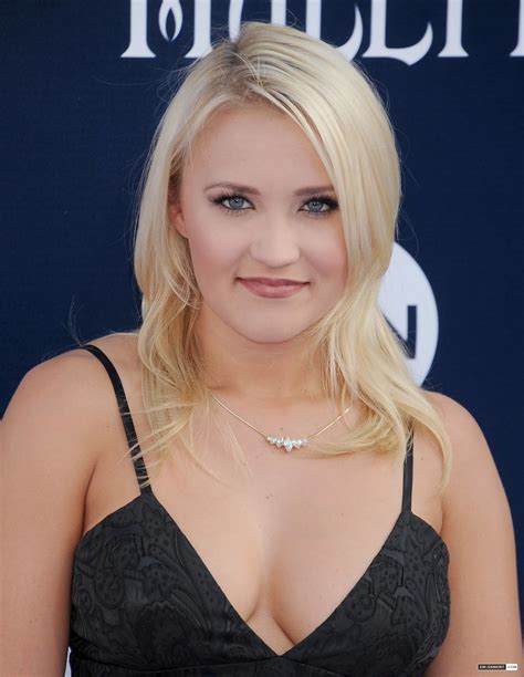 05/28/14 - Maleficent Premiere - 100 - Emily Osment Online | Your #1