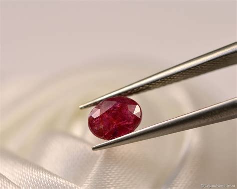 Рубин природный 0,90ct (без обработки)сертификат купить в интернет ...