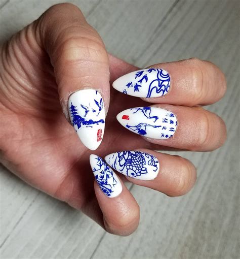 Chinese Porcelain Nails, Fake Nails, Press on Nails. Chinese Tea Pot