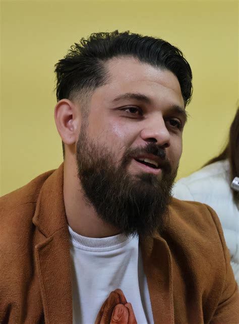 Гледат делото за кавъра на песента "Моя страна, моя България" | NOVA