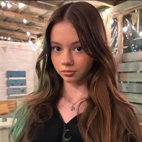 Pin by adelia on диана | Model, Little princess, Photographer