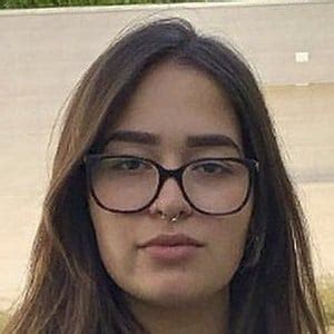 Katlen Martins - Age, Family, Bio | Famous Birthdays