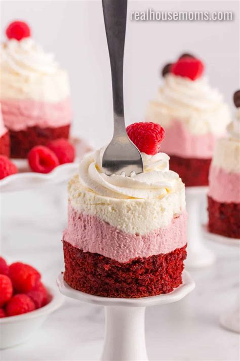 25 Luscious Raspberry Desserts - The Baking ChocolaTess