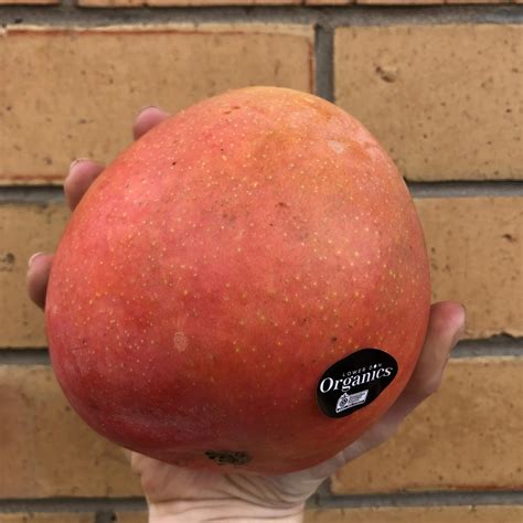 organic mango   grams  wholefoods crew