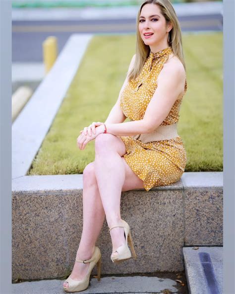 Anais Salazar's feet