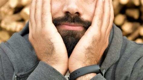 How To Get Rid Of Frizzy Beard - Man beard!