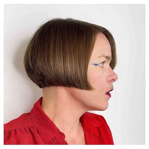 types  ear length bob haircuts women