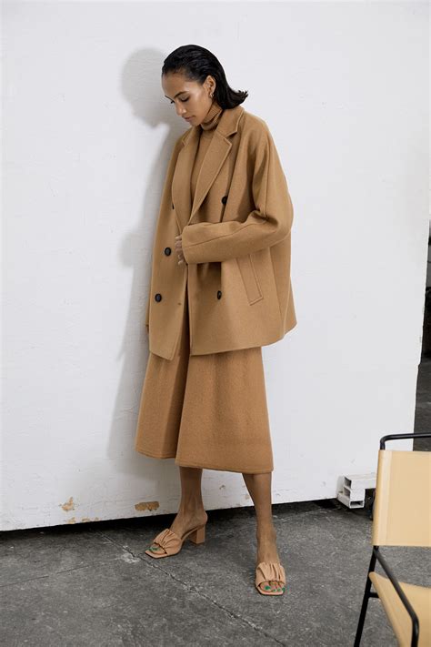 SABRINA SCALA Lookbook AW 21/22 :: Behance