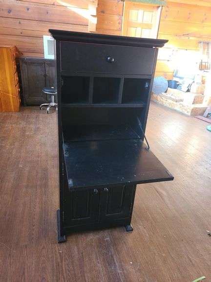 Wooden Secretary Desk - W. Yoder Auction