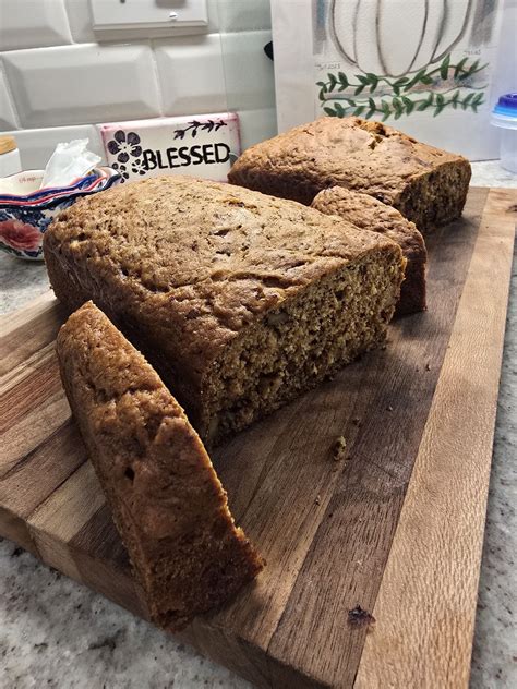 The Best WW (Weight Watchers) Banana Bread Recipe