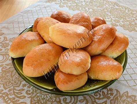 Тесто дрожжевое на кефире (на опаре)