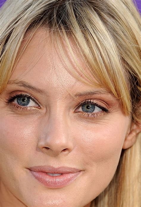 Pictures of April Bowlby