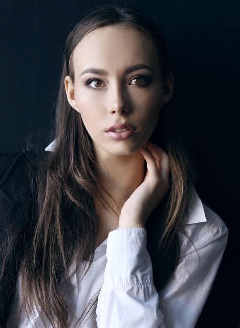 Alexandri Models: April 2015