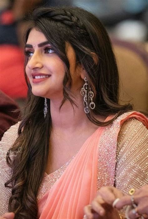 sreeleela hairstyle sreeleela  saree  beautiful indian actress