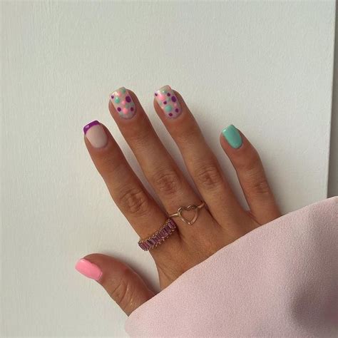 Trending Nail Art Designs for 2024