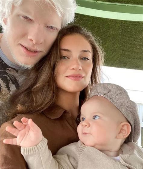 “Like a little angel”: what the son of the model and the most beautiful ...