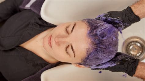 Try This DIY Hack When You Run Out Of Purple Shampoo