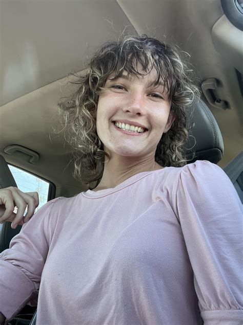 I look classy but I’m really a hoe : u/ahanureed