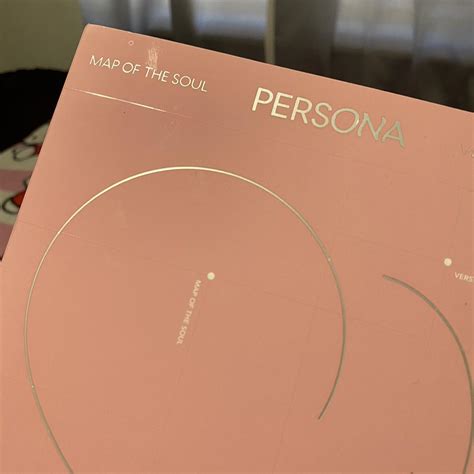 Persona Ver. 4 BTS álbum -in good condition! Minor... - Depop